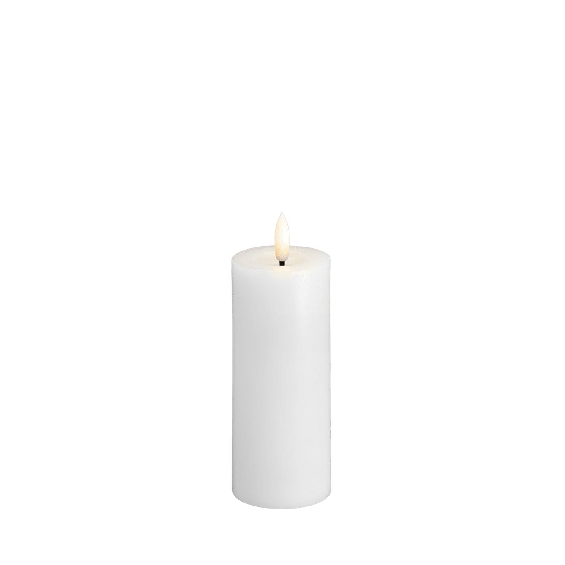 LED pillar candle 4,9x12,5 cm classic white